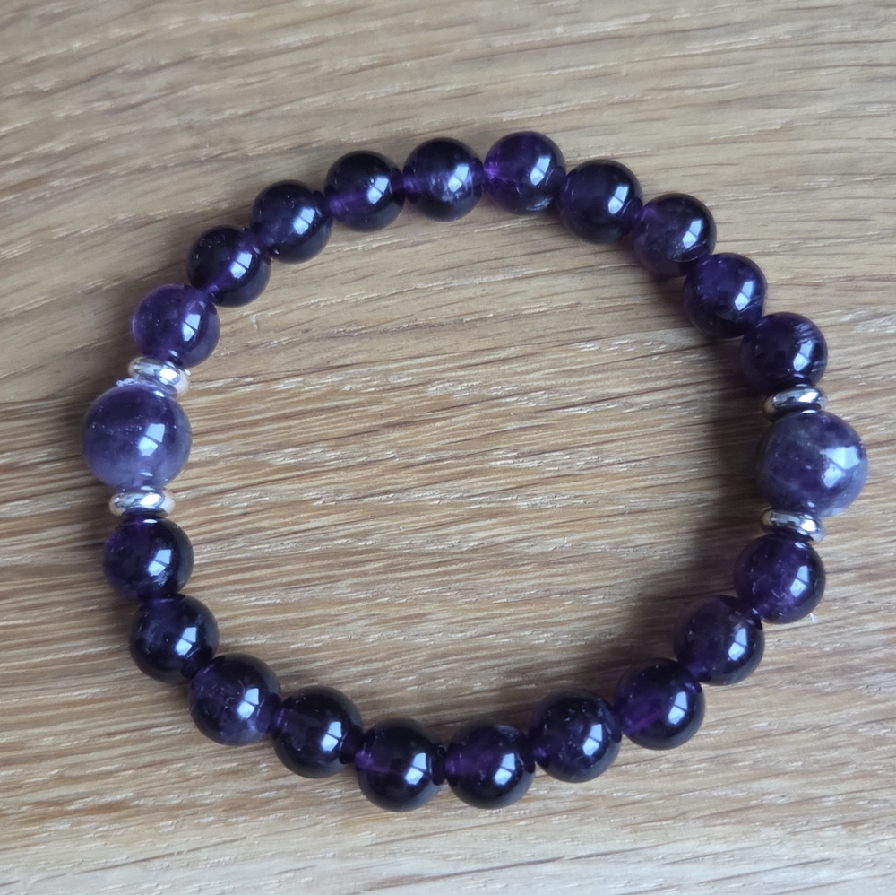 Amethyst Beads Stretch Bracelet - Hand Crafted - Picture 2 of 13